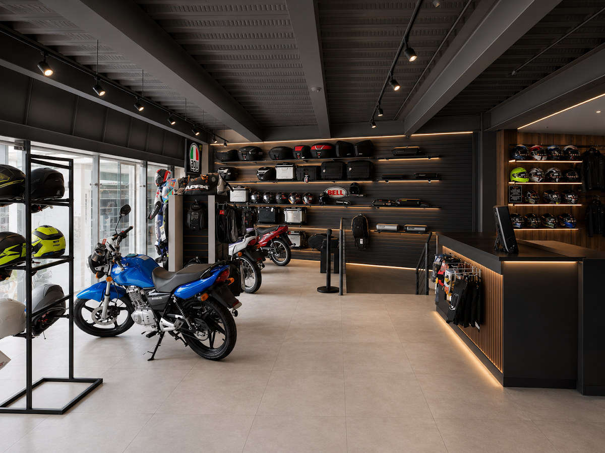 Suzuki 650m2, Cdmx: Arquitectura alineada a la marca